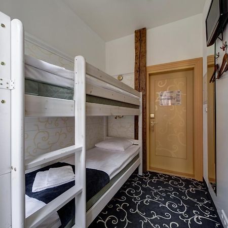 เมอริตัน โอลด์ทาวน์ การ์เดน โฮเต็ล Hotel ทาลลินน์ ภายนอก รูปภาพ