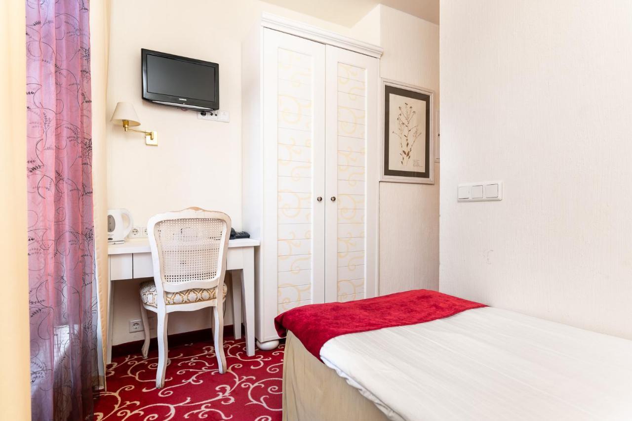 เมอริตัน โอลด์ทาวน์ การ์เดน โฮเต็ล Hotel ทาลลินน์ ภายนอก รูปภาพ