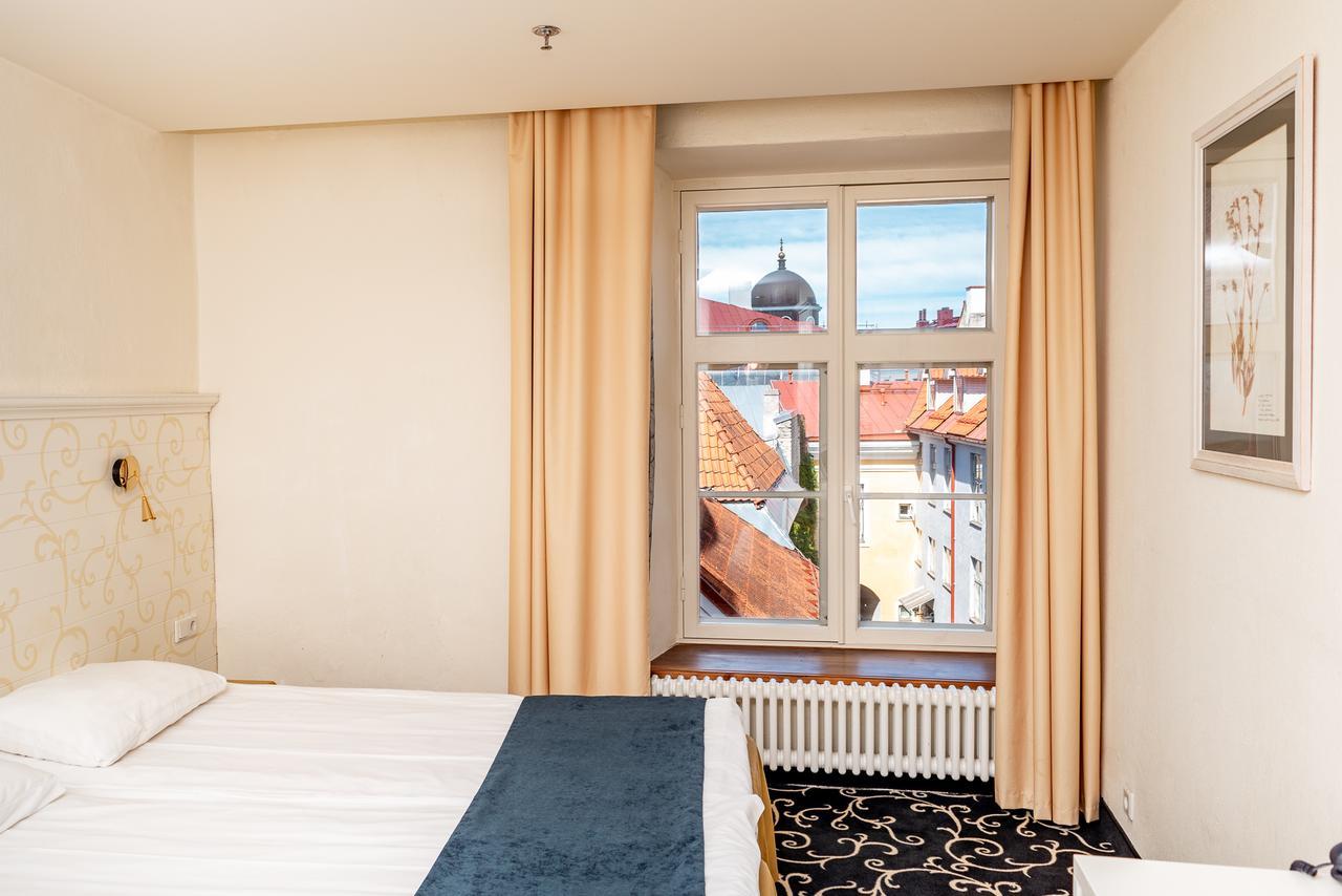 เมอริตัน โอลด์ทาวน์ การ์เดน โฮเต็ล Hotel ทาลลินน์ ภายนอก รูปภาพ