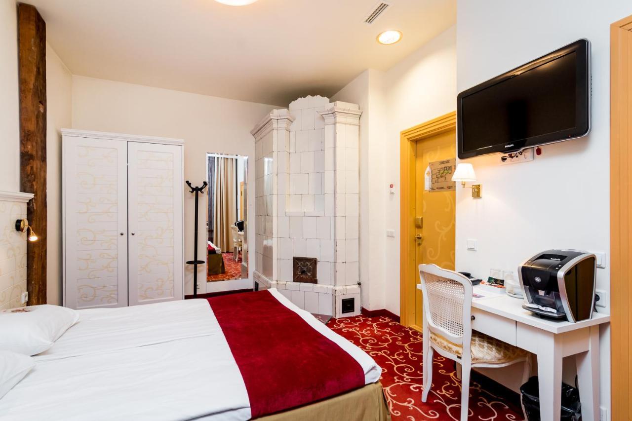 เมอริตัน โอลด์ทาวน์ การ์เดน โฮเต็ล Hotel ทาลลินน์ ภายนอก รูปภาพ