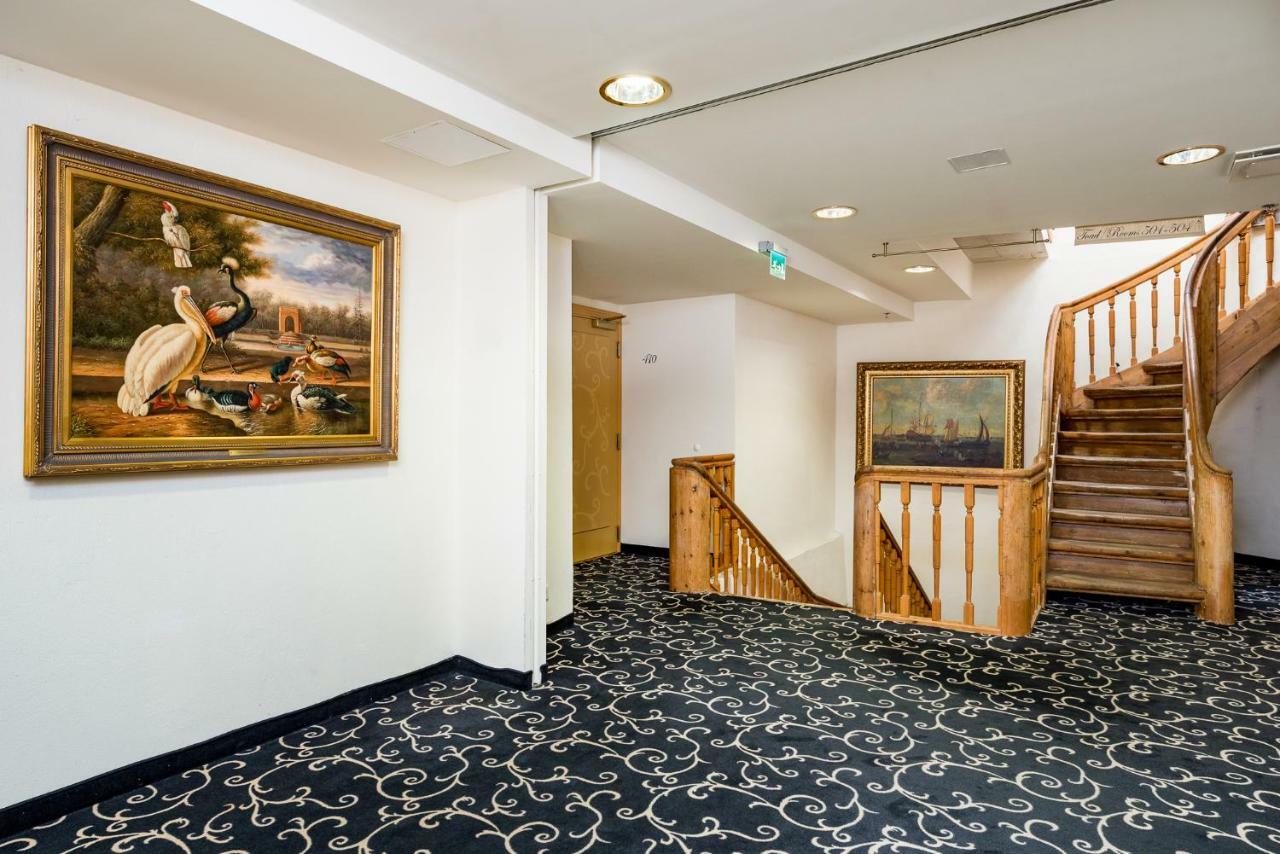 เมอริตัน โอลด์ทาวน์ การ์เดน โฮเต็ล Hotel ทาลลินน์ ภายนอก รูปภาพ